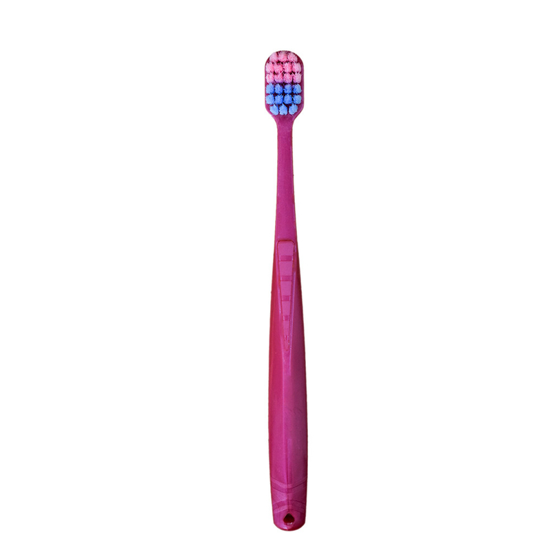 ขายปลีก การเดินทางสําหรับผู้ใหญ่ที่กําหนดเอง โรงแรมบ้าน พลาสติกอ่อน Bristle บ้านใช้งานแปรงสีฟันในกระดาษ blister